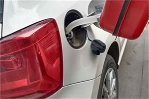 通榆24小时救援车收费标准