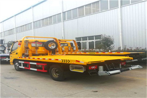 通榆附近拖车救援搭电