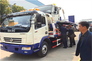 通榆汽车道路救援拖车价格